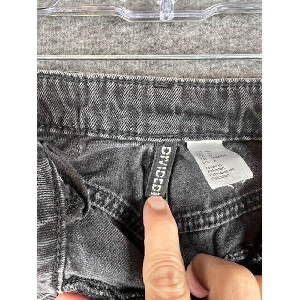 Divided H&M Straight Leg Jeans SIZE: 6 BLack - Picture 5 of 9